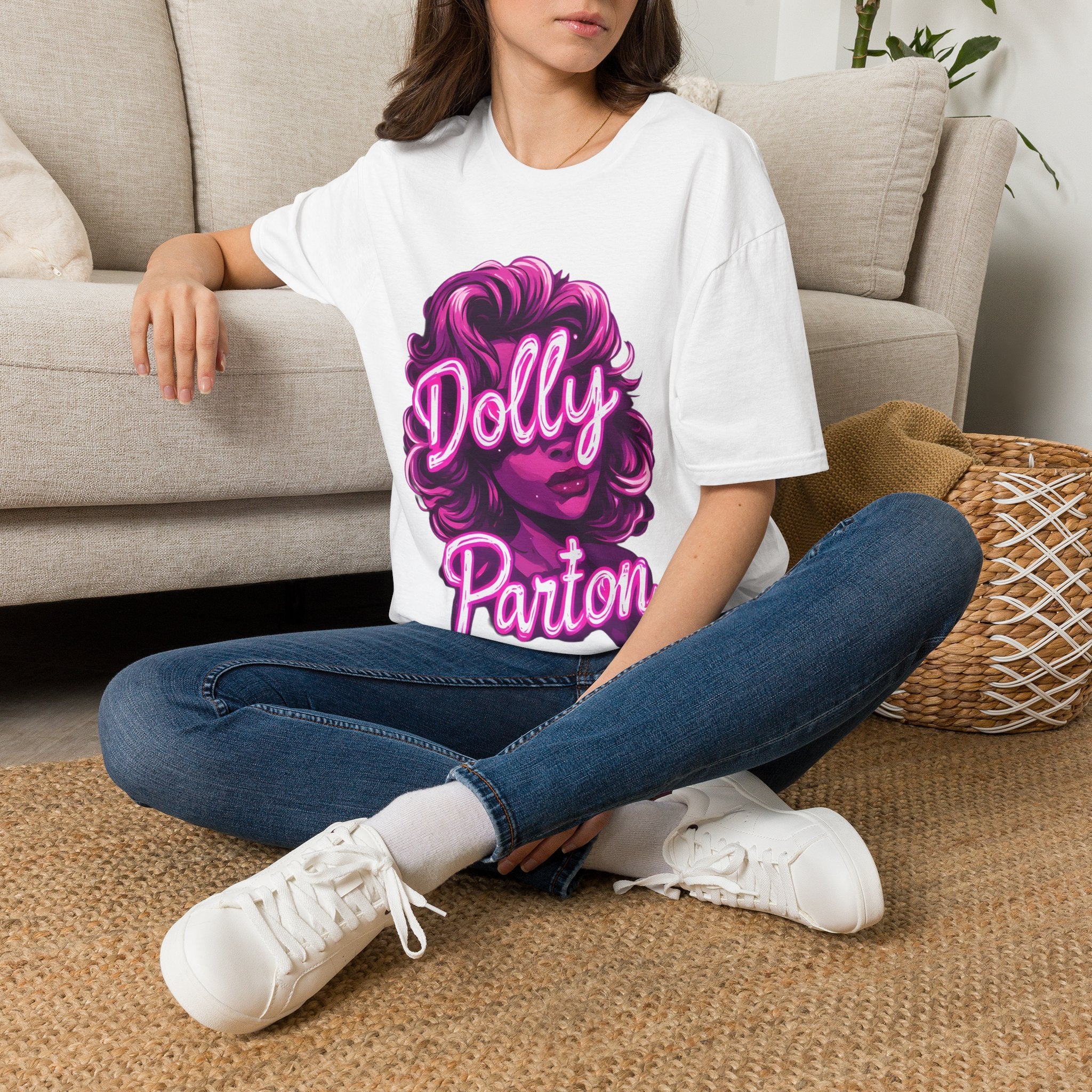 Dolly Parton Graphic T-Shirt — Retro Pink Portrait Tee for Fans & Concerts