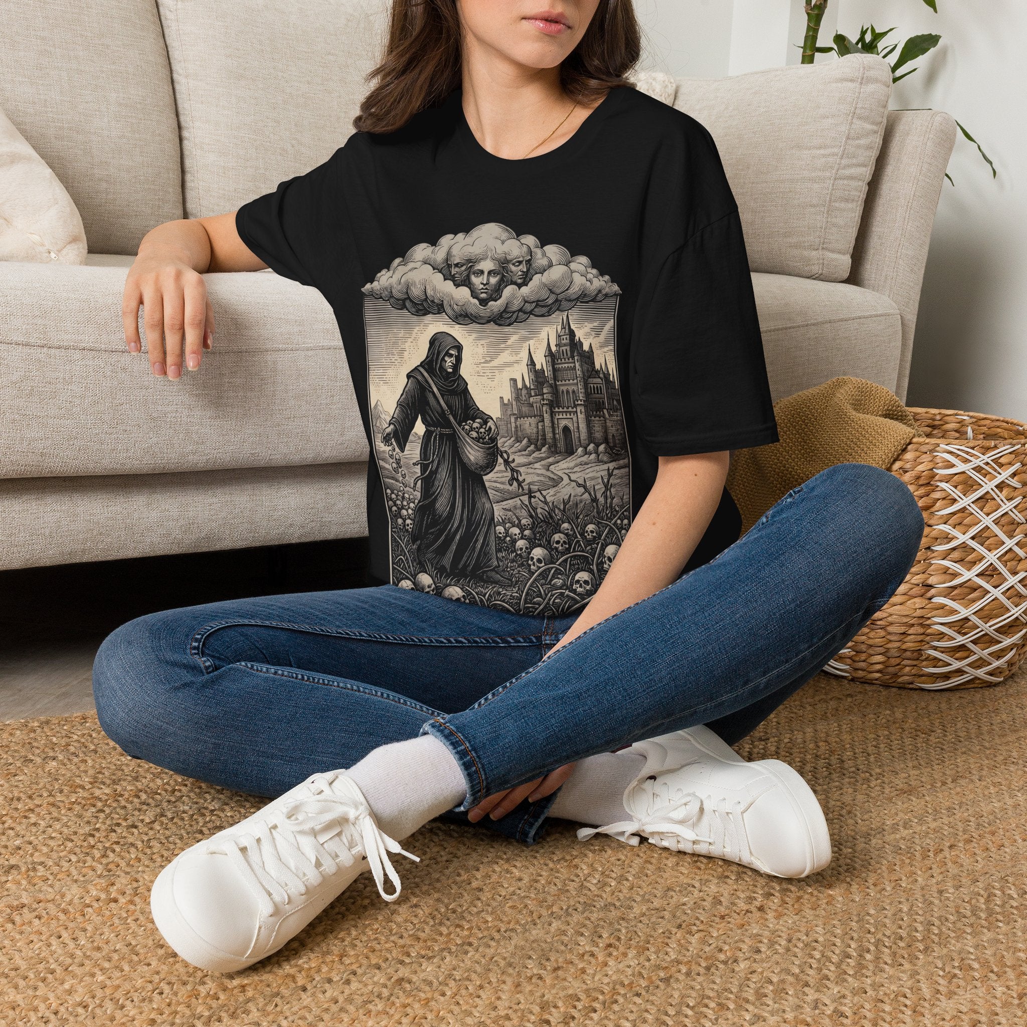 Watch over the Dead - T-Shirt, Gothic / Dark Fantasy Skull Design