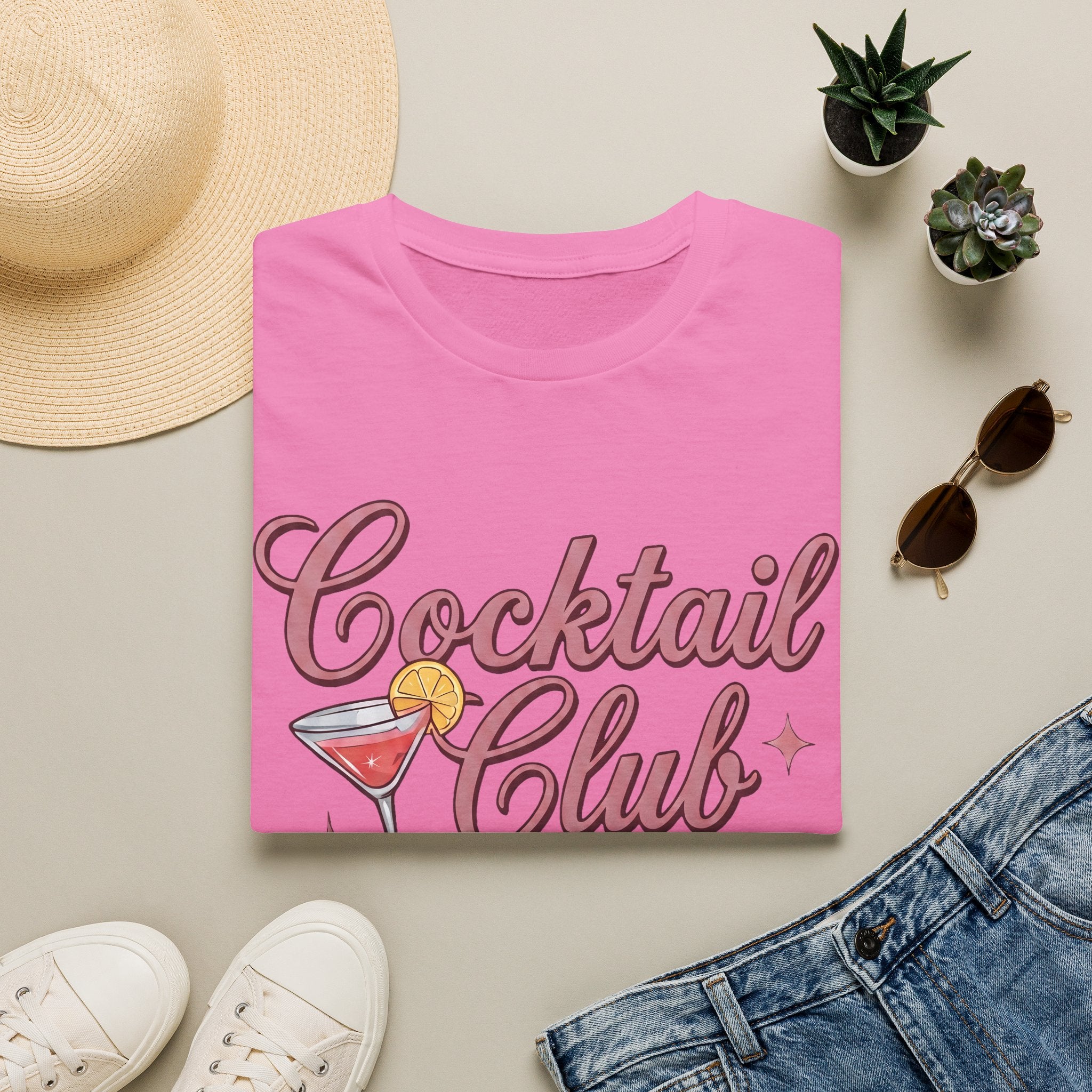 Cocktail Club - Girlie Drins / Cocktails T-Shirt