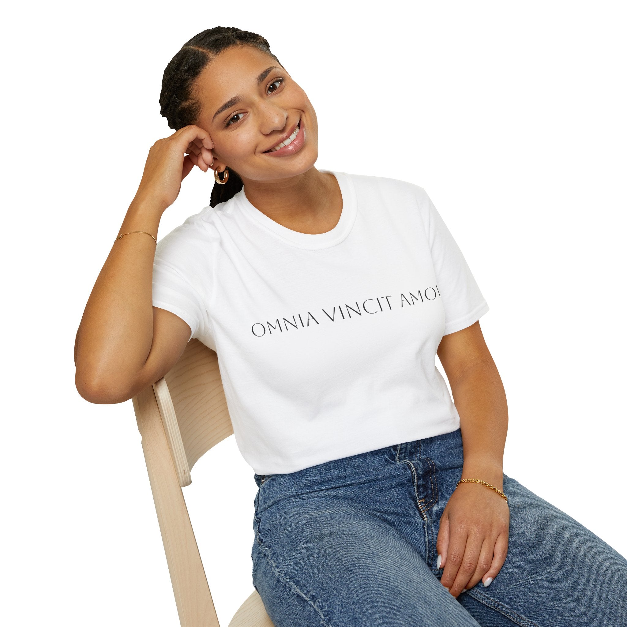 Omnia Vincit Amor T-Shirt — Minimal Latin Love Quote Tee